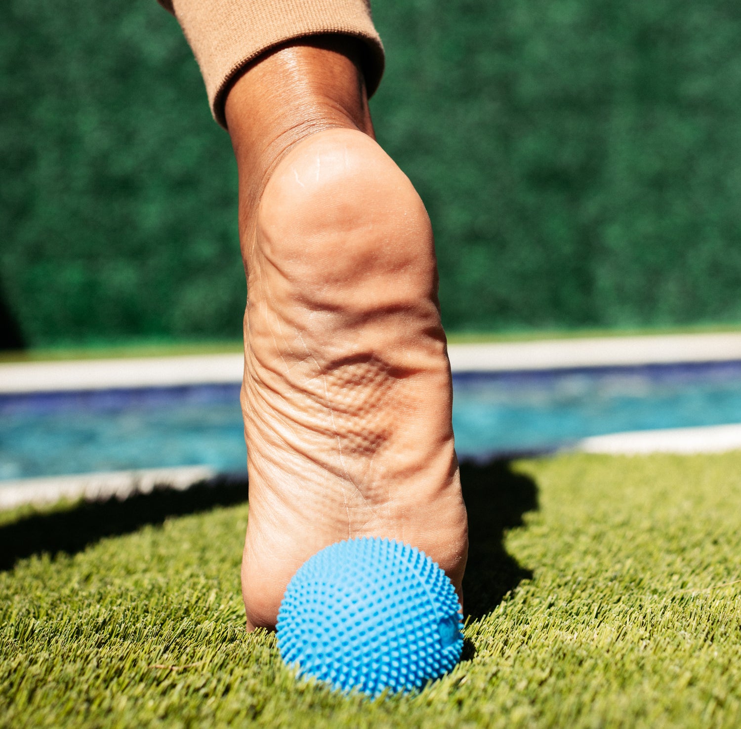 Neuro Ball releasing foot muscles